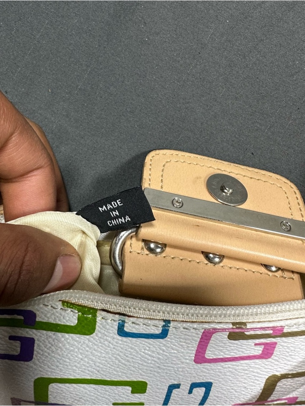 GUESS White Multicolor Logo Shoulder Bag with Tan Trim and Studs - Picture 7 of 9